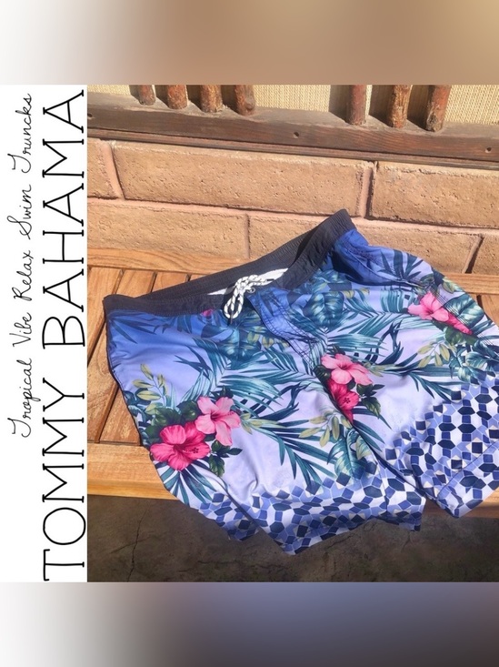 Tommy Bahama Other - Tommy Bahama Relax Hibiscus Tropical Swim Trunks